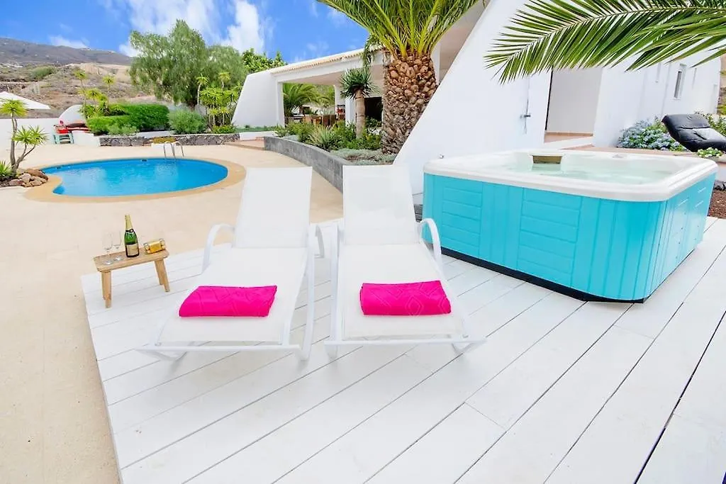 Luxe Villa With Private Pool, Jacuzzi And Spectacular Views Costa Adeje