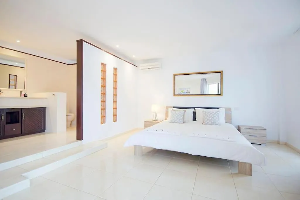 Luxe Villa With Private Pool, Jacuzzi And Spectacular Views Costa Adeje